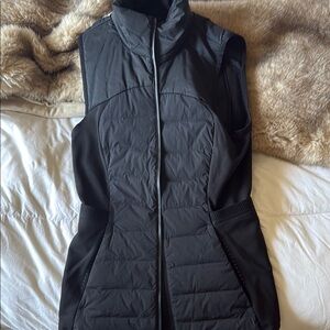 Lululemon NWOT Women's Black Quilted Vest